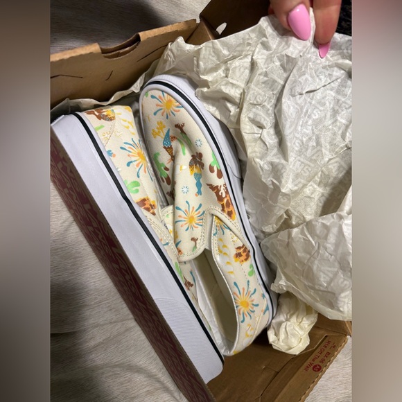 NWT Vans - Picture 4 of 4